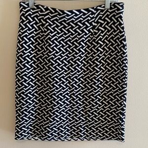 J McLaughlin Soft & Stretchy Modal Cotton Knit Pencil Skirt Black White S